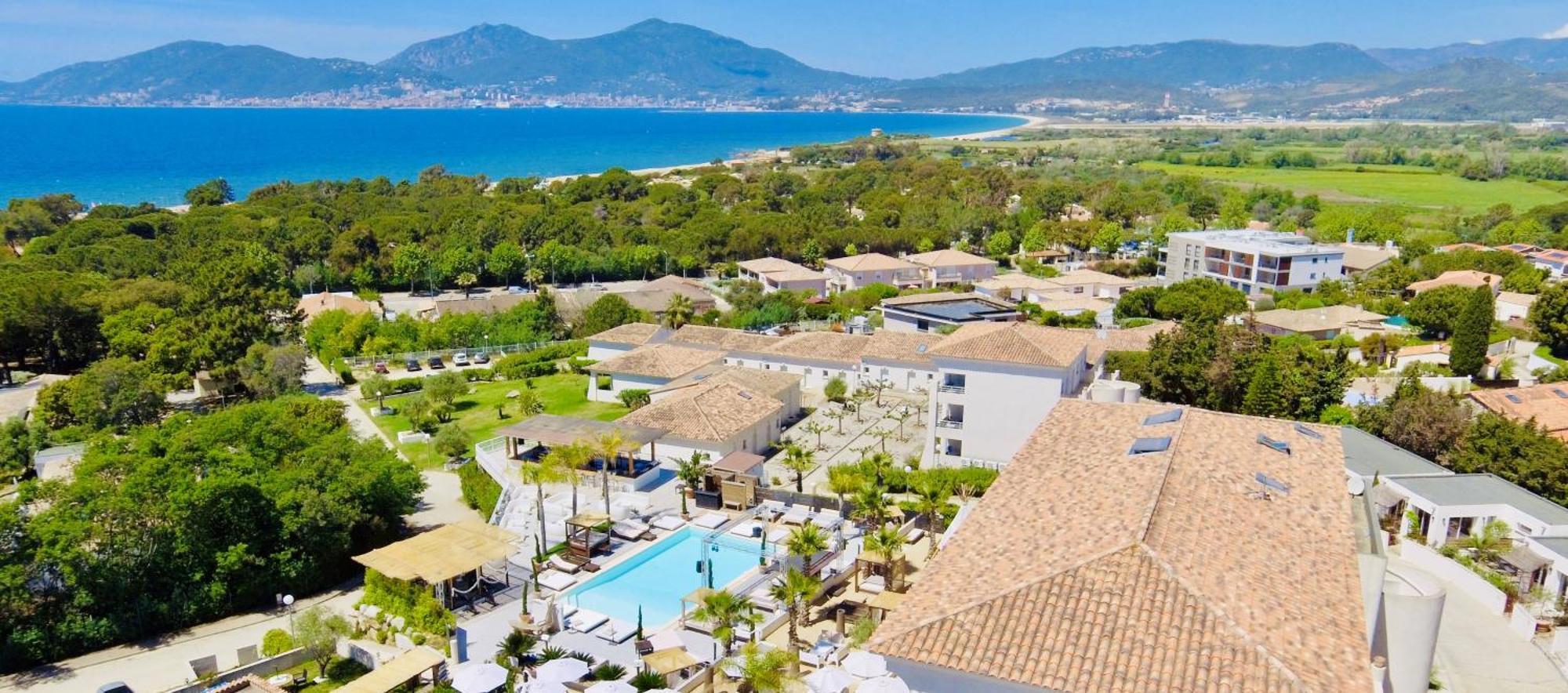 Bella Vista Hotel, & Maisons Lägenhetshotell